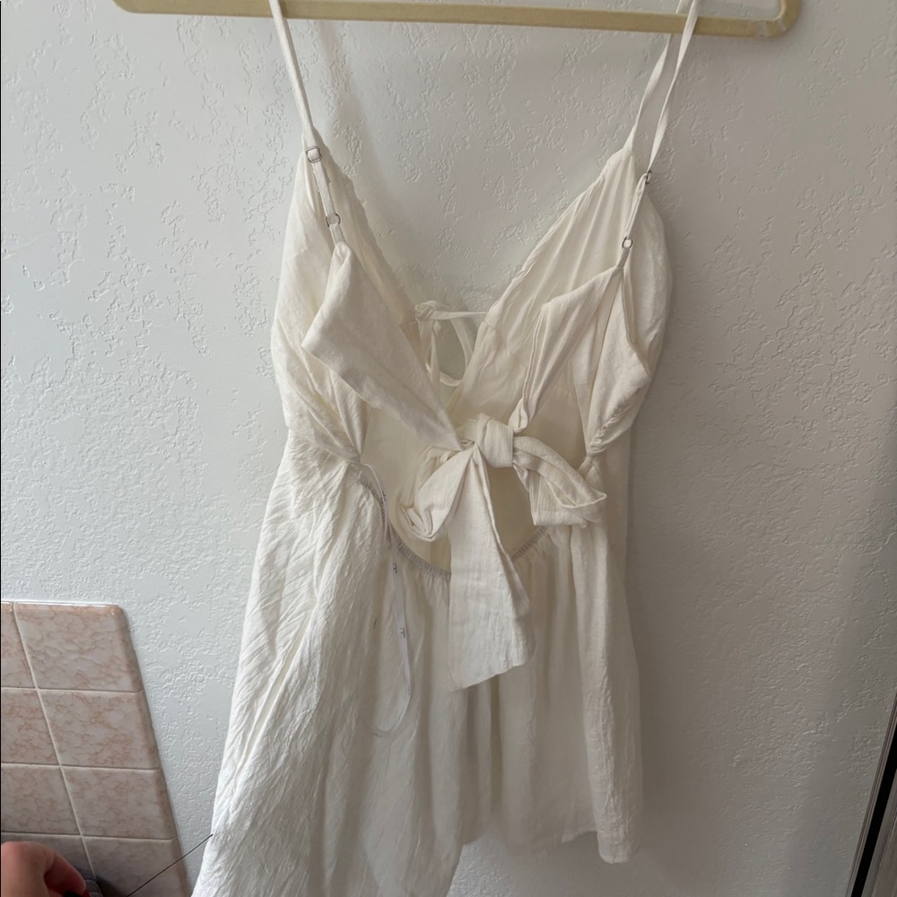 NWT Lulus Tie-Back White Romper